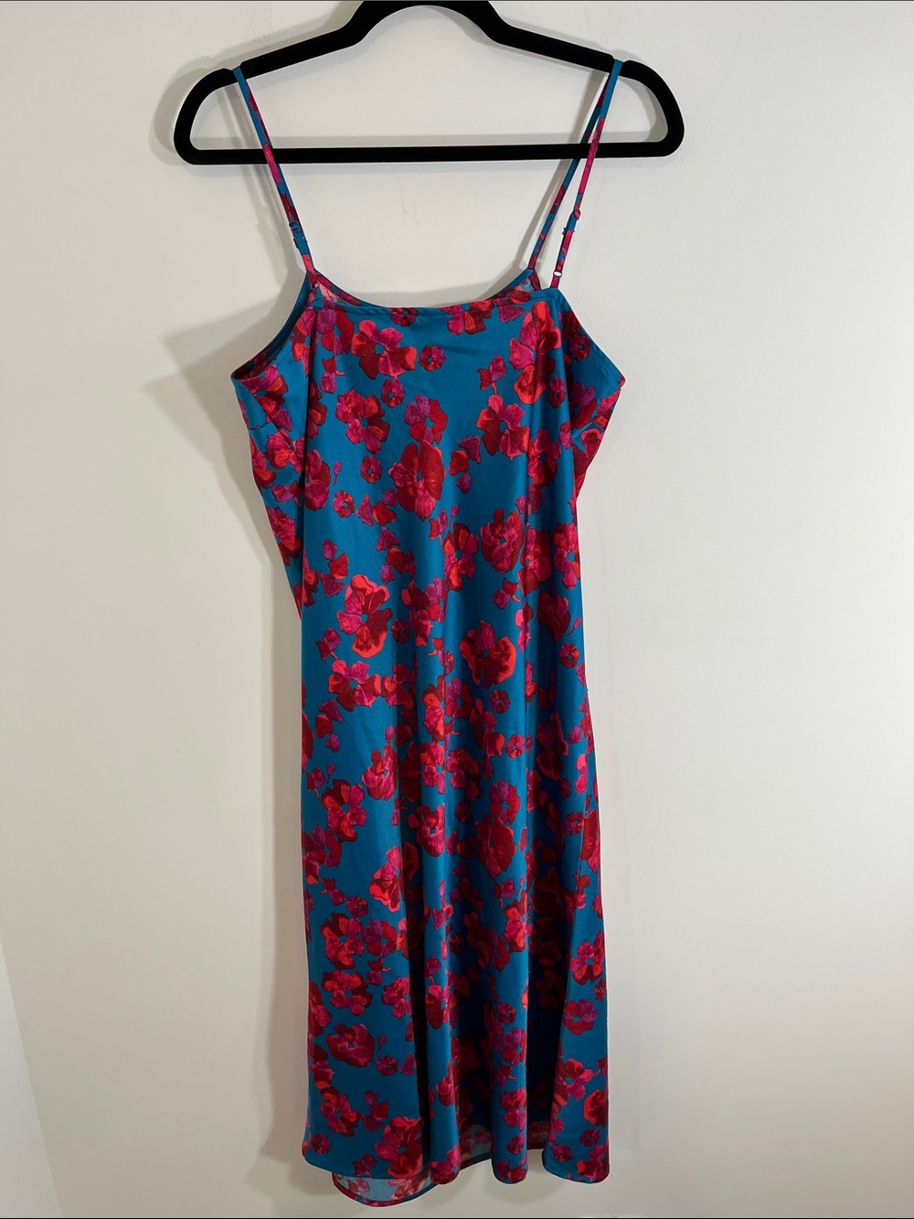 A new day slip dress Medium - Picture 2 of 7